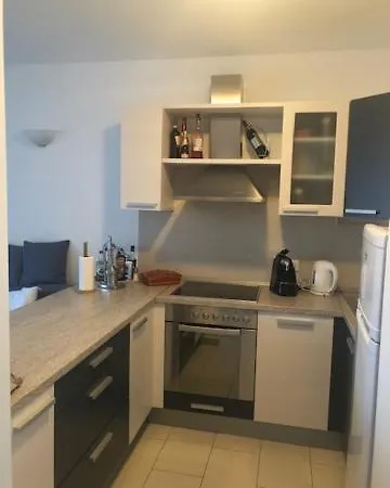 Apartment Ac
